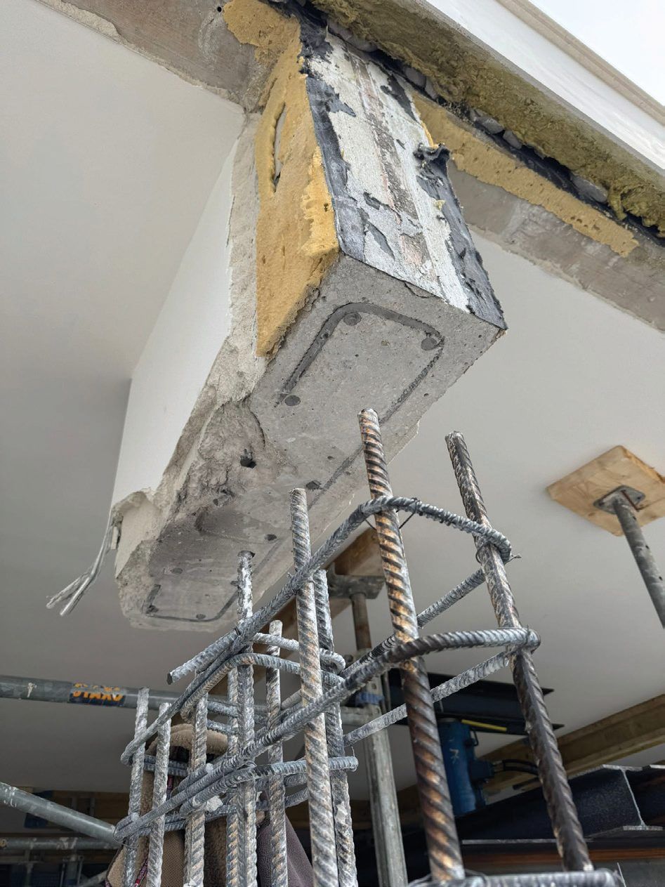Anheben der Dachdecke eines Aparthotels